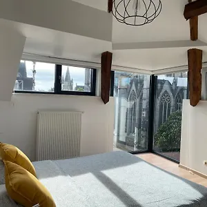 Evelyns Corner Duplex Apartamento